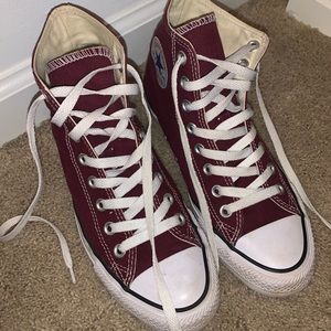 DARK BURGUNDY CONVERSE HIGHTOP SNEAKER M 6.5 W 8.5